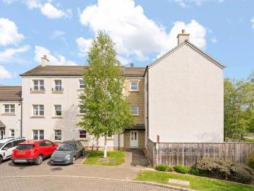 Dalkeith, Mid Lothian, Shetland - Parking