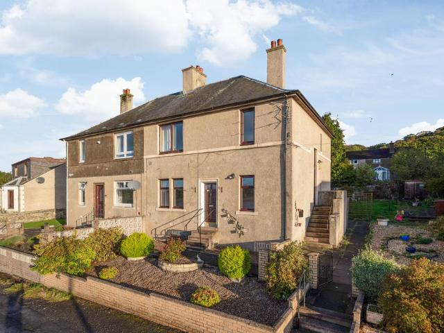 2 bedroom ground flat for sale