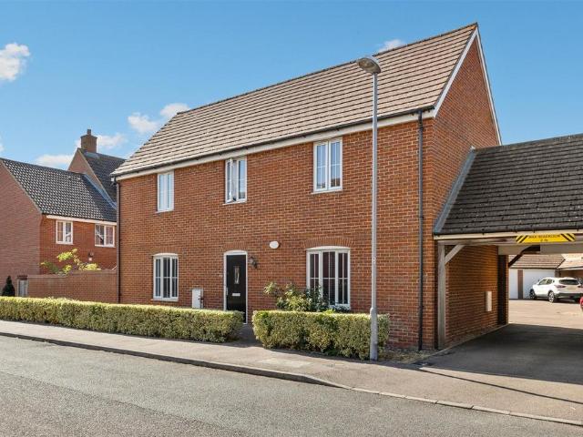 2 bedroom ground flat for sale