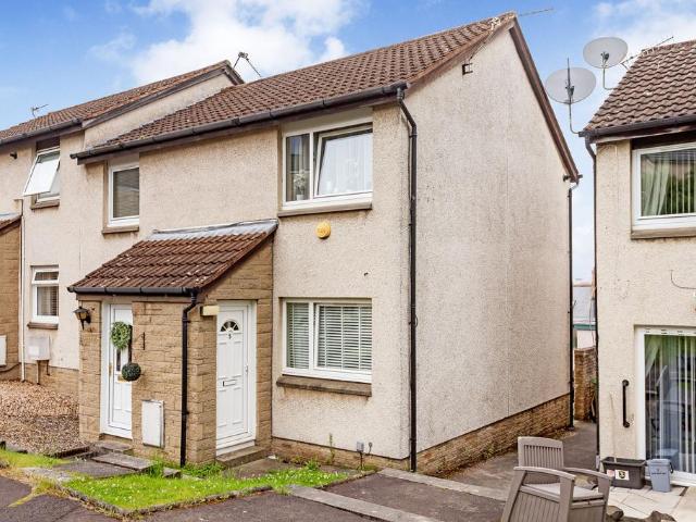 2 bedroom ground flat for sale