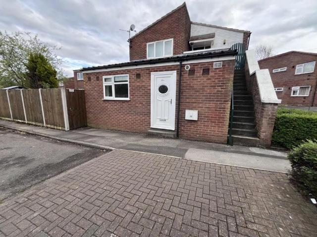 1 bedroom ground flat for sale