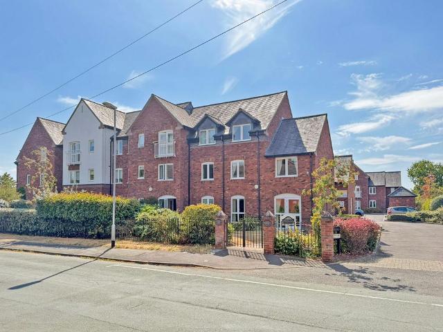 2 bedroom ground flat for sale