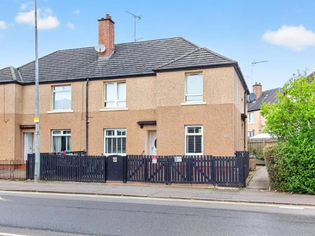 2 bedroom ground flat for sale