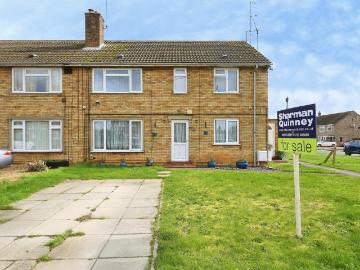 Fenland, East of England - Garden, Parking