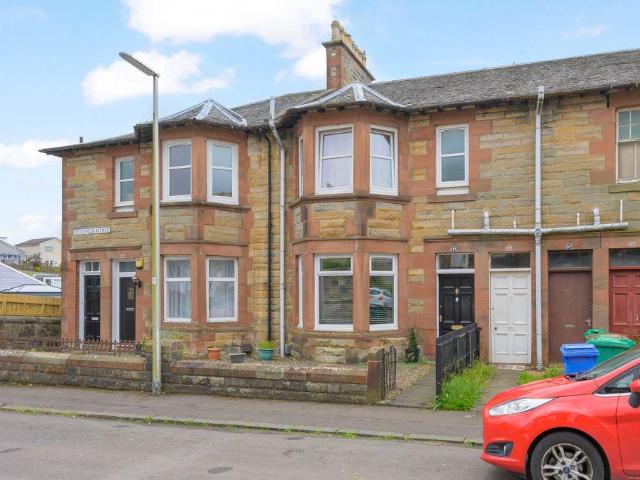 2 bedroom ground flat for sale