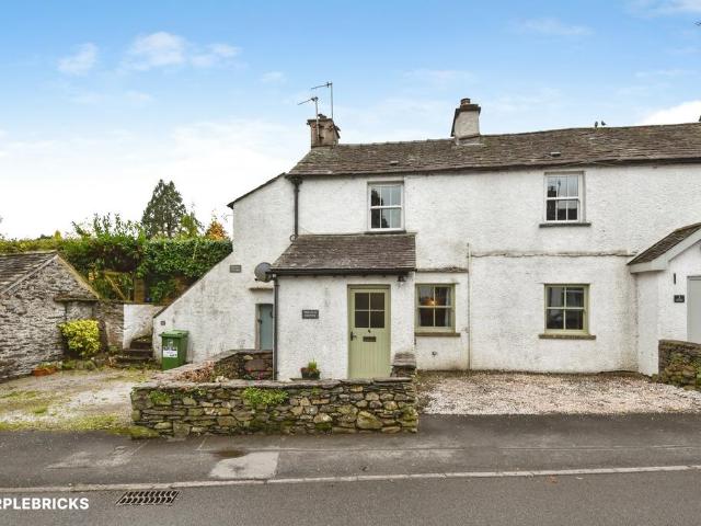 2 bedroom ground flat for sale