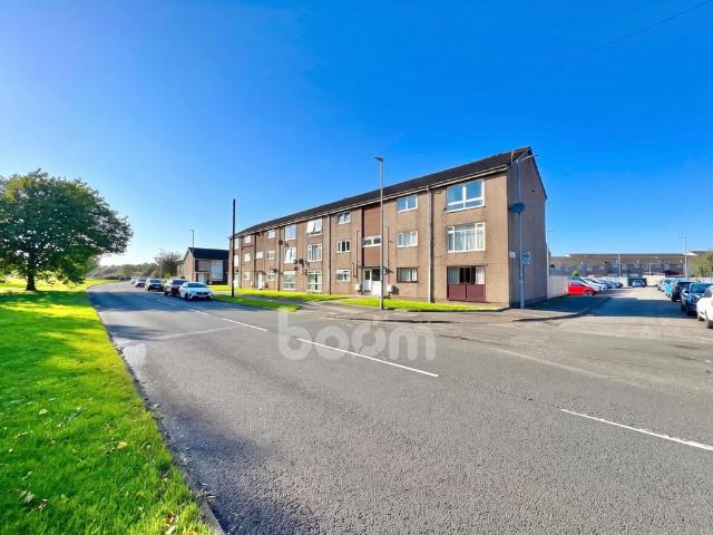 2 bedroom ground flat for sale