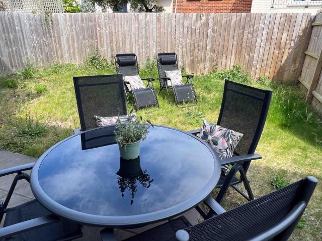 2 bedroom ground flat for sale