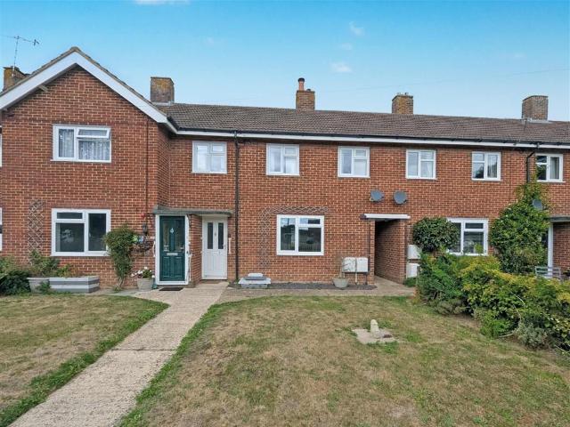 2 bedroom ground flat for sale