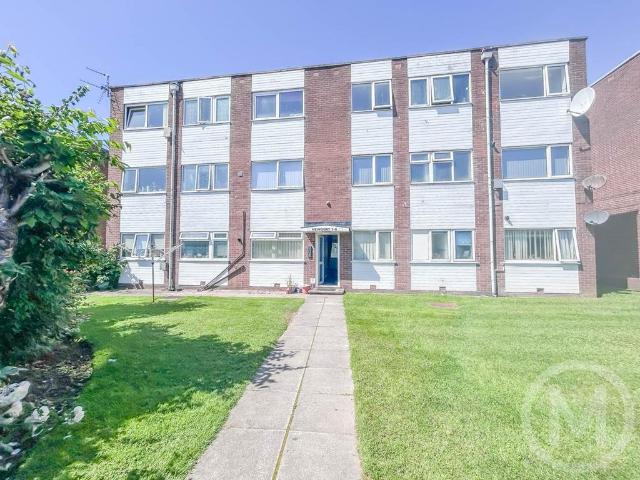 2 bedroom ground flat for sale