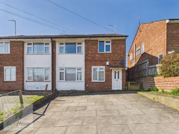 2 bedroom ground flat for sale