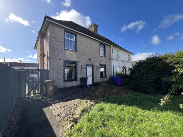 2 bedroom ground flat for sale