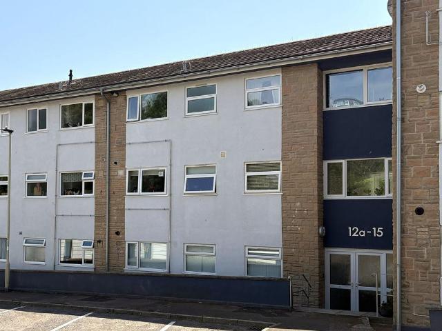 2 bedroom ground flat for sale