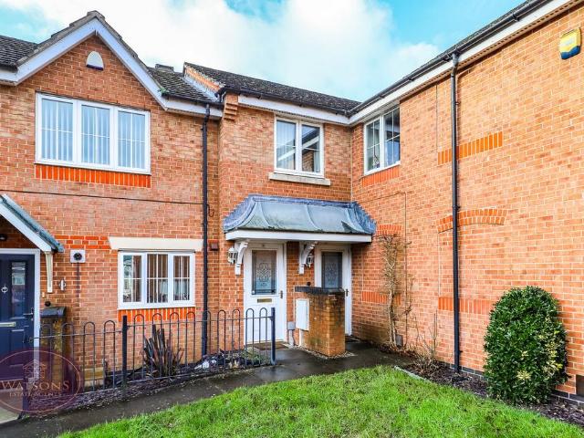2 bedroom ground flat for sale