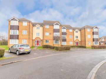 2 bedroom ground flat for sale