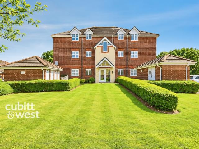 2 bedroom ground flat to rent