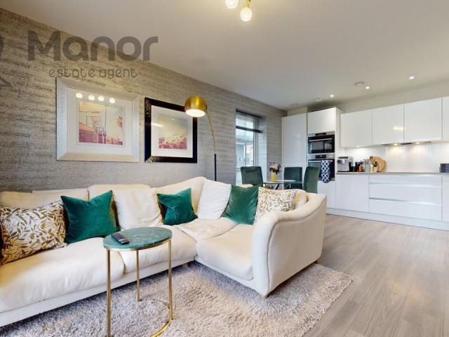2 bedroom ground flat to rent
