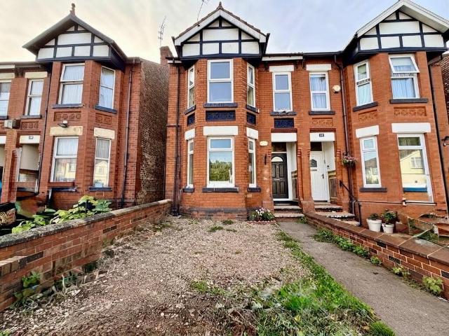2 bedroom ground flat to rent