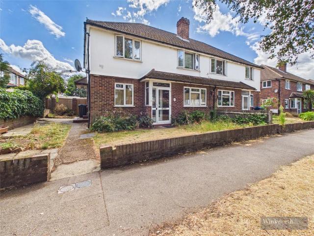 2 bedroom ground flat to rent