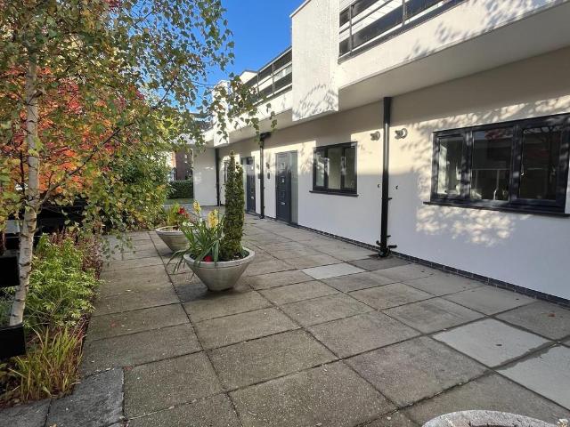 2 bedroom ground flat to rent
