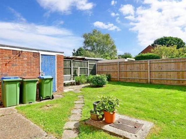 2 Bedroom Ground Floor Maisonette For Sale In Broadbridge Heath