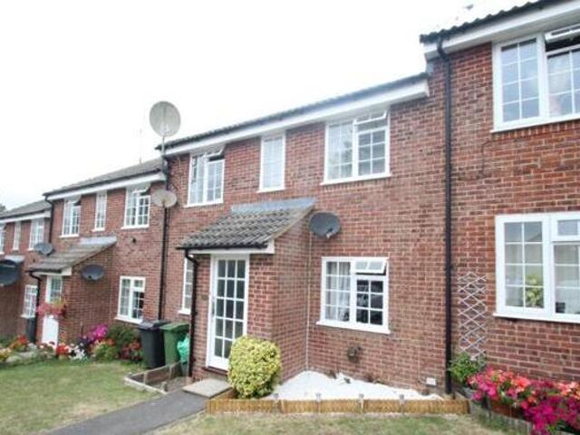 2 Bedroom Ground Floor Maisonette For Sale In Hungerford, Berkshire