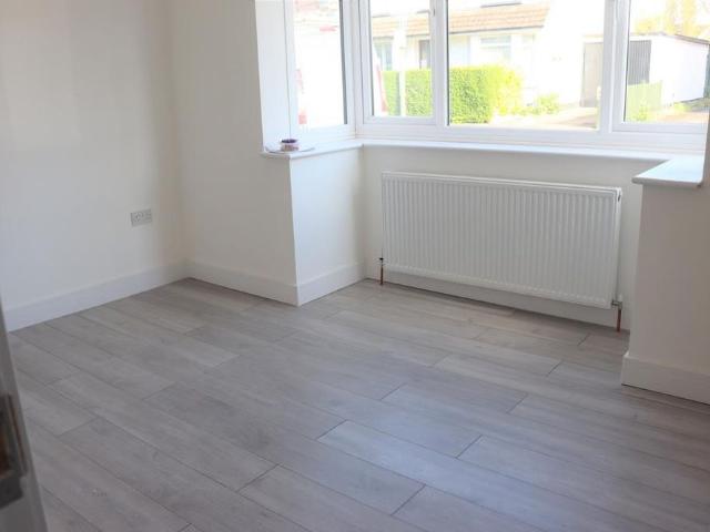 2 bedroom ground floor maisonette to rent