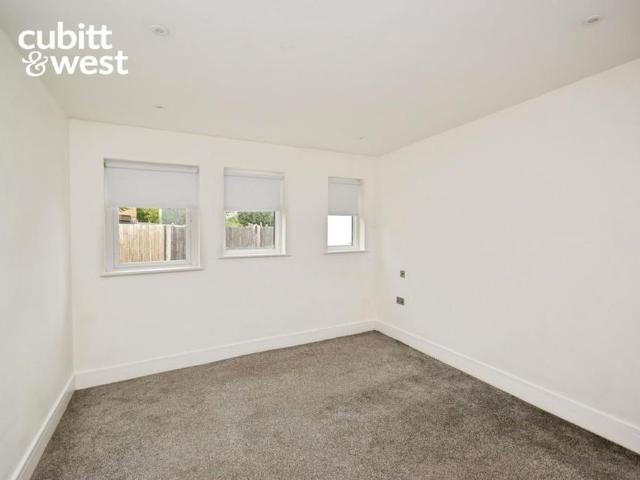 2 bedroom ground floor maisonette to rent