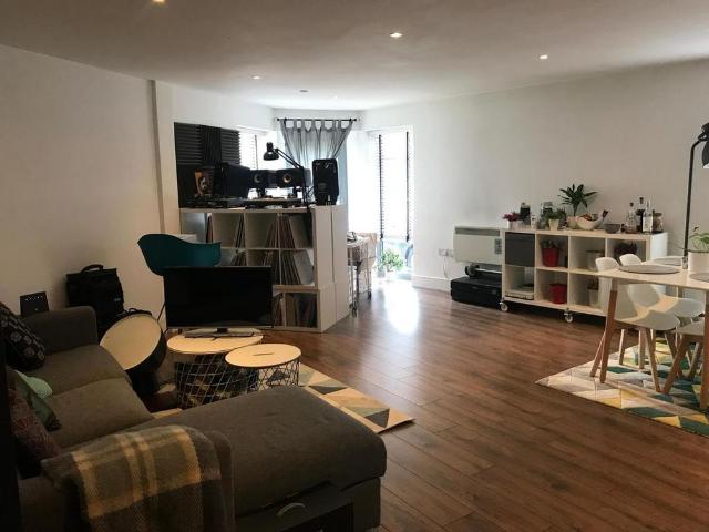 2 bedroom ground floor maisonette to rent