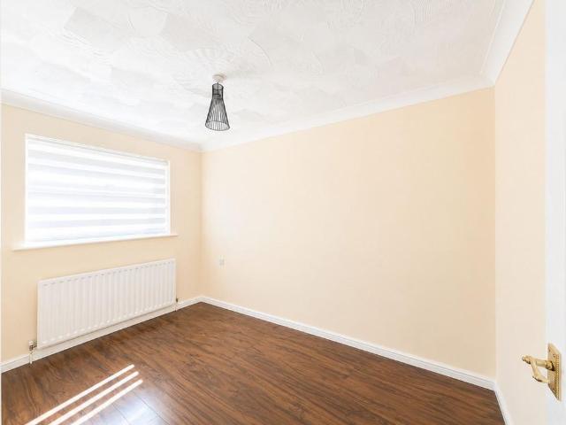 2 bedroom ground floor maisonette to rent