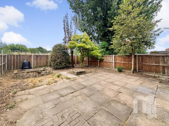 2 Bedroom Ground Floor Flat