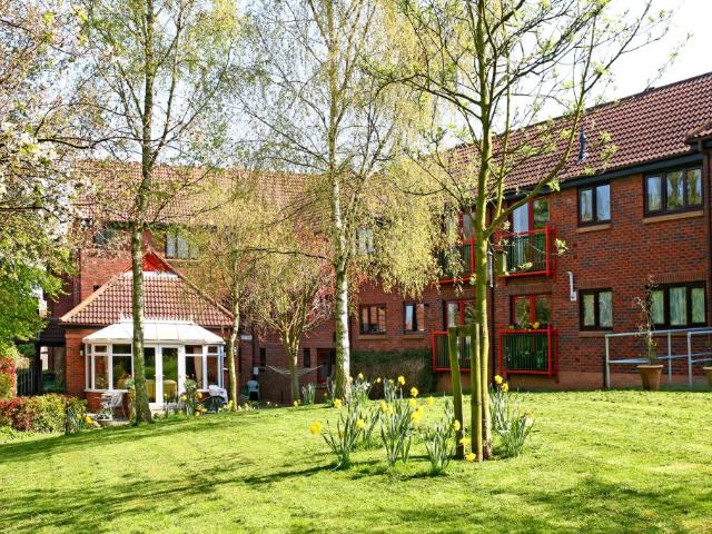 2 bedroom Ground Floor Flat, Cropwell Bishop, Nottingham