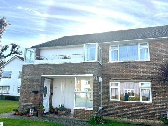 2 Bedroom Ground Floor Flat For Rent In Worthing, West Sussex
