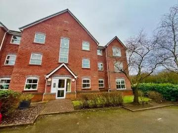 2 bedroom ground floor flat for rent in Wrenbury Drive, Kingsm.