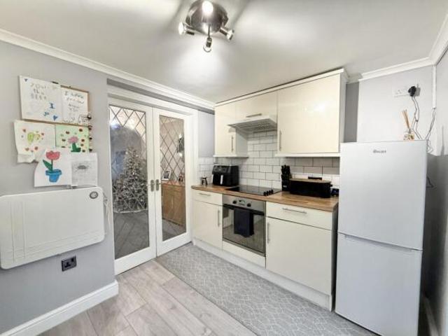 2 bedroom ground floor flat for sale in Maxton Close, Moorside, Sunderland SR3