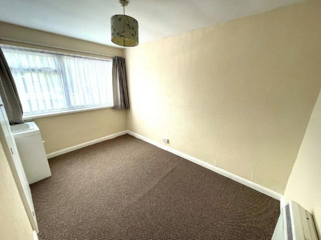 2 bedroom ground floor flat to rent
