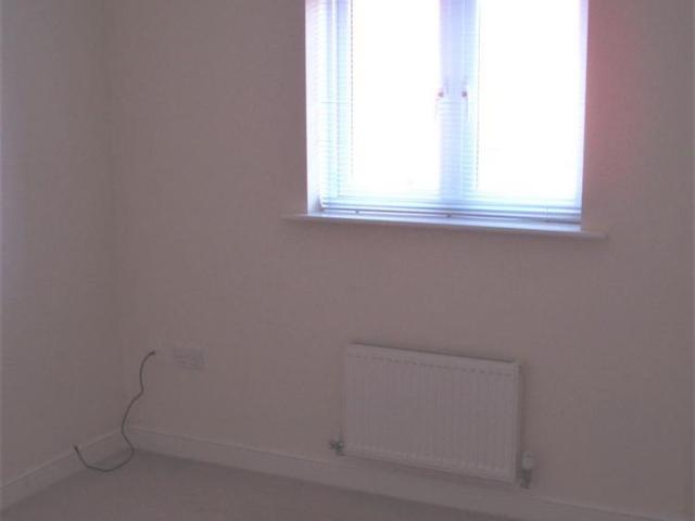 2 bedroom ground floor flat to rent
