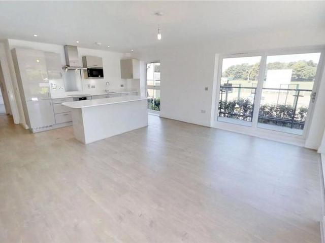 2 bedroom ground floor flat to rent