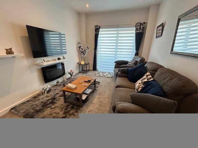 2 bedroom ground floor flat to rent