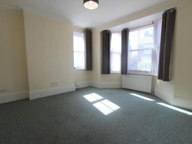 2 bedroom ground floor flat to rent