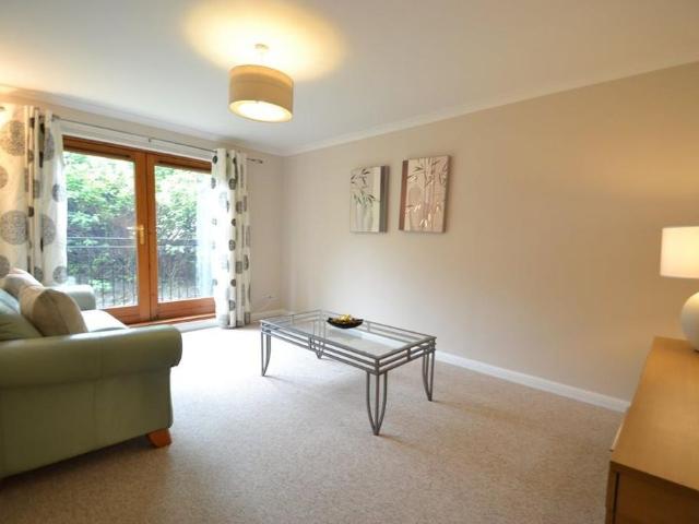 2 bedroom ground floor flat to rent