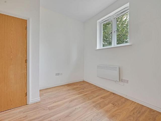 2 bedroom ground floor flat to rent