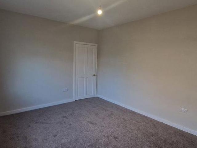 2 bedroom ground floor flat to rent