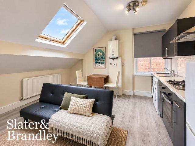 2 bedroom ground floor flat to rent