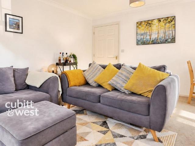 2 bedroom ground floor flat to rent