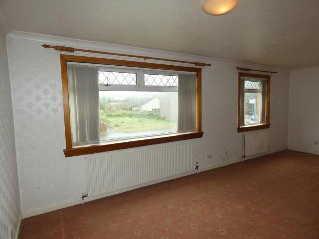 2 bedroom ground floor flat to rent