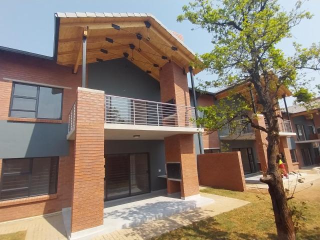 2 BEDROOM GROUND FLOOR UNIT TO RENT IN OLYMPUS