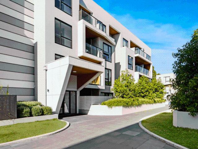 2 Bedroom Ground Level Apartment for Lease!
