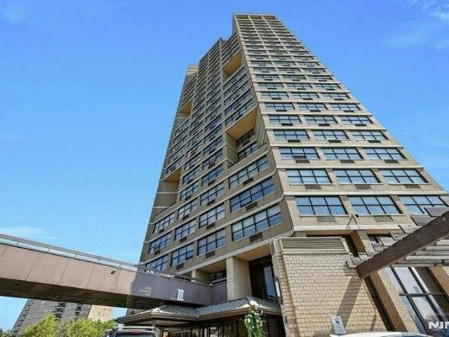 2 bedroom, Guttenberg NJ 07093 105577299