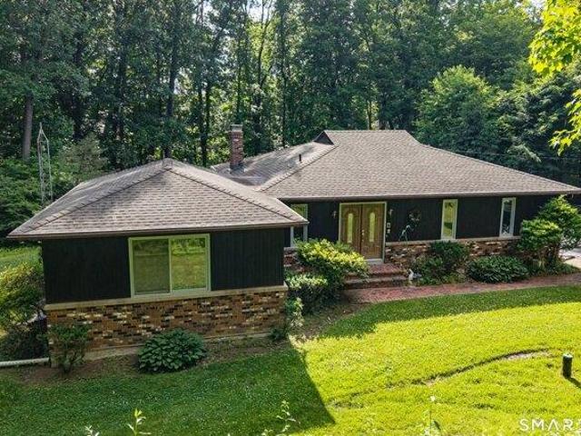 2 bedroom, Guilford CT 06437 105497744